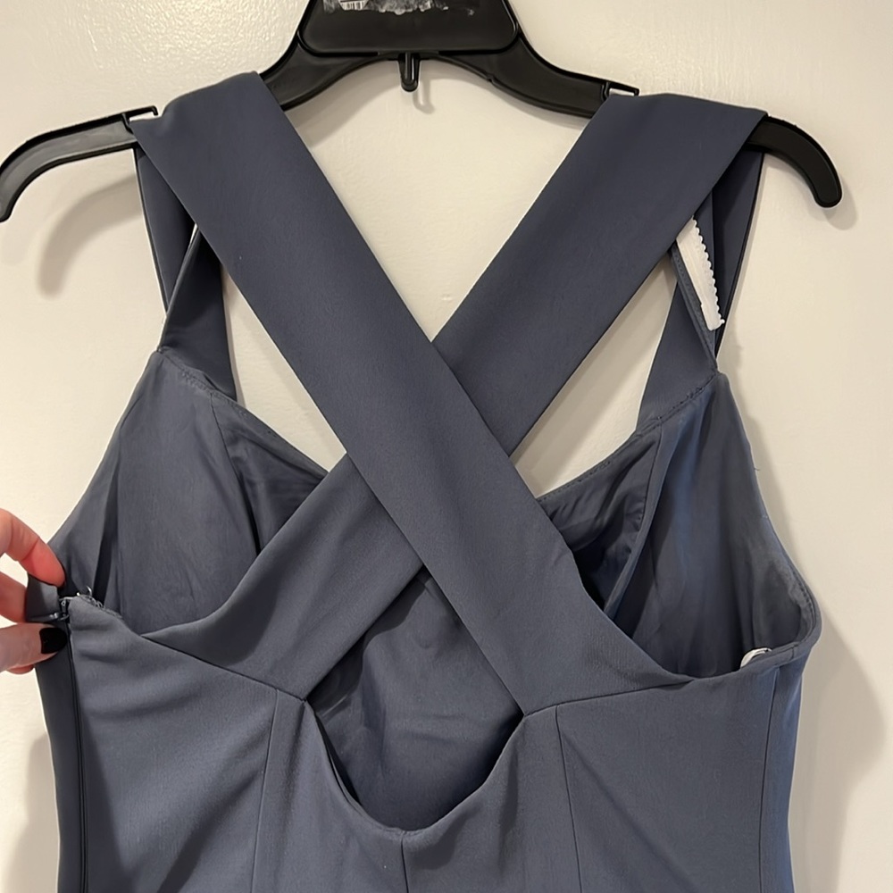 Dress - Picture 3 of 3
